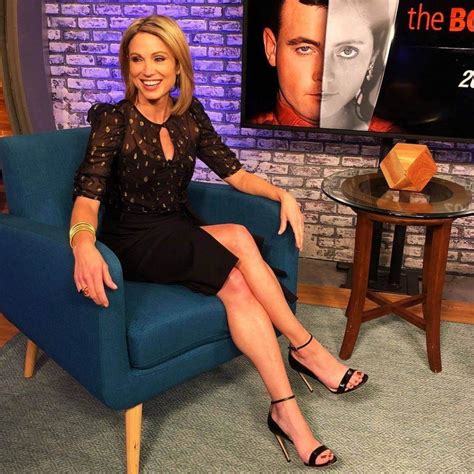 Sexy Amy Robach flaunting her tone, dynamite legs and pretty eyes. From GMA.